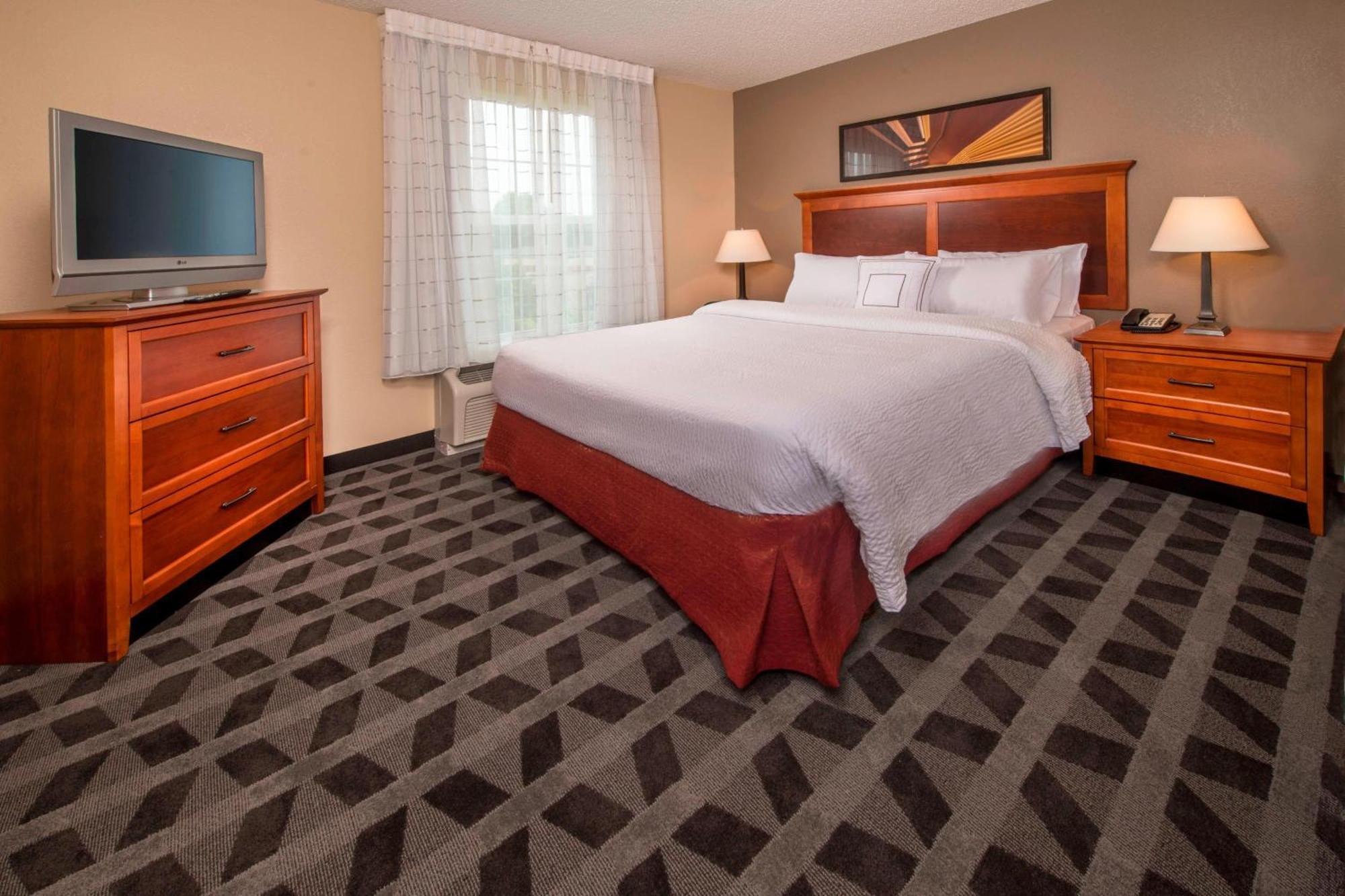 Towneplace Suites By Marriott Clinton At Joint Base Andrews Exteriör bild
