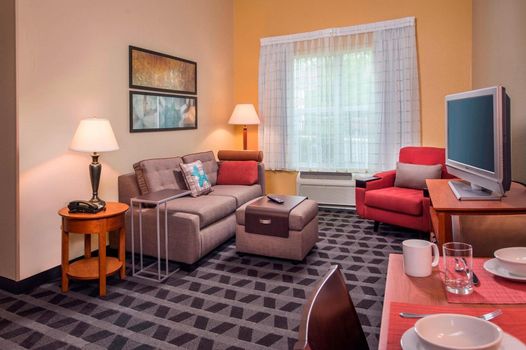 Towneplace Suites By Marriott Clinton At Joint Base Andrews Exteriör bild
