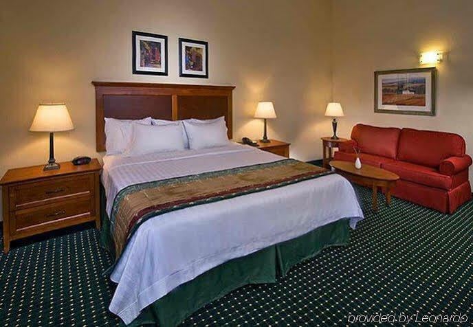 Towneplace Suites By Marriott Clinton At Joint Base Andrews Exteriör bild